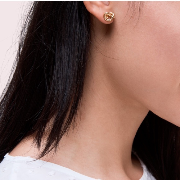 NWT Kate Spade ♠️ Love Me Knot Stud Earrings - Picture 7 of 8